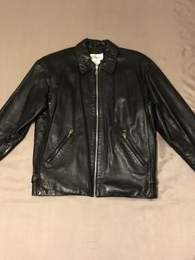 Dalmy's Black Leather Jacket With Zippers